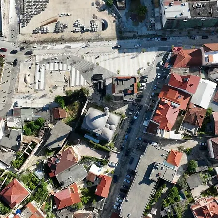 Fatos Qama Bed & Breakfast Berat