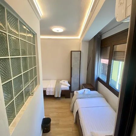 Bed & Breakfast Fatos Qama