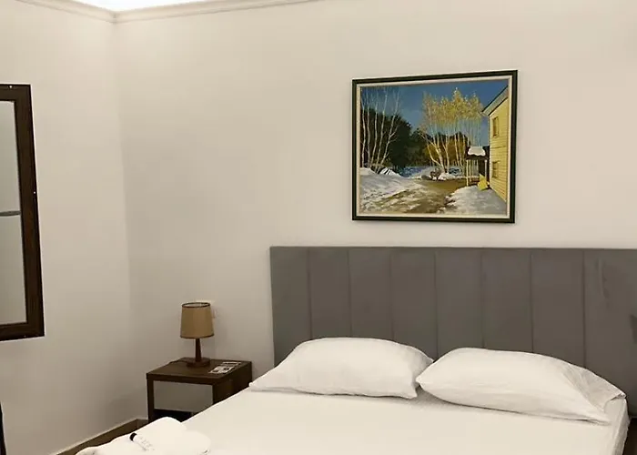 Fatos Qama Bed & Breakfast