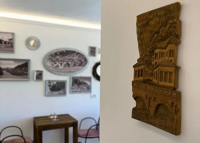 Bed & Breakfast Fatos Qama